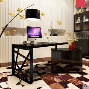 Desk  1.5M