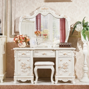 Preorder-Dressing table