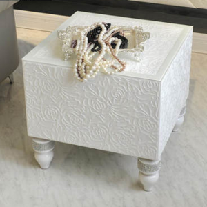 preorder- Side table