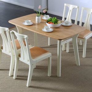 Preorder-Dining table+4 chairs