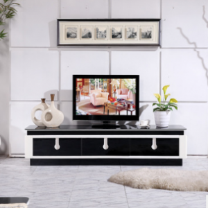 Preorder-TV bench