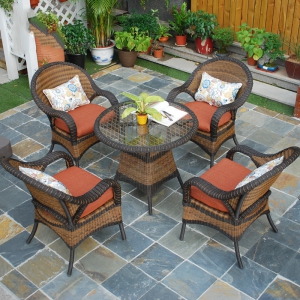 Preorder-outdoor table+chairs