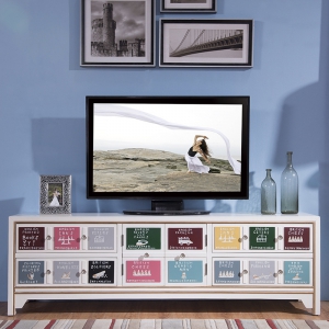 Preorder-TV bench